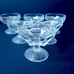 Dominion Glass Vintage Ice Cream cups